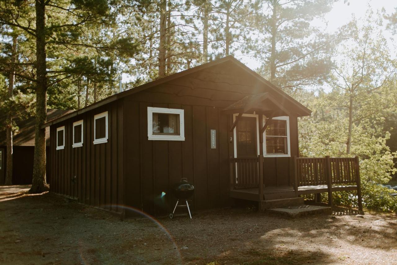 Silver Rapids Lodge & Campground Ely Bagian luar foto